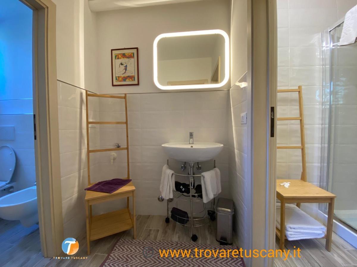 Lenzi'S Bottega And Gallery Suites Vicopisano Bagian luar foto