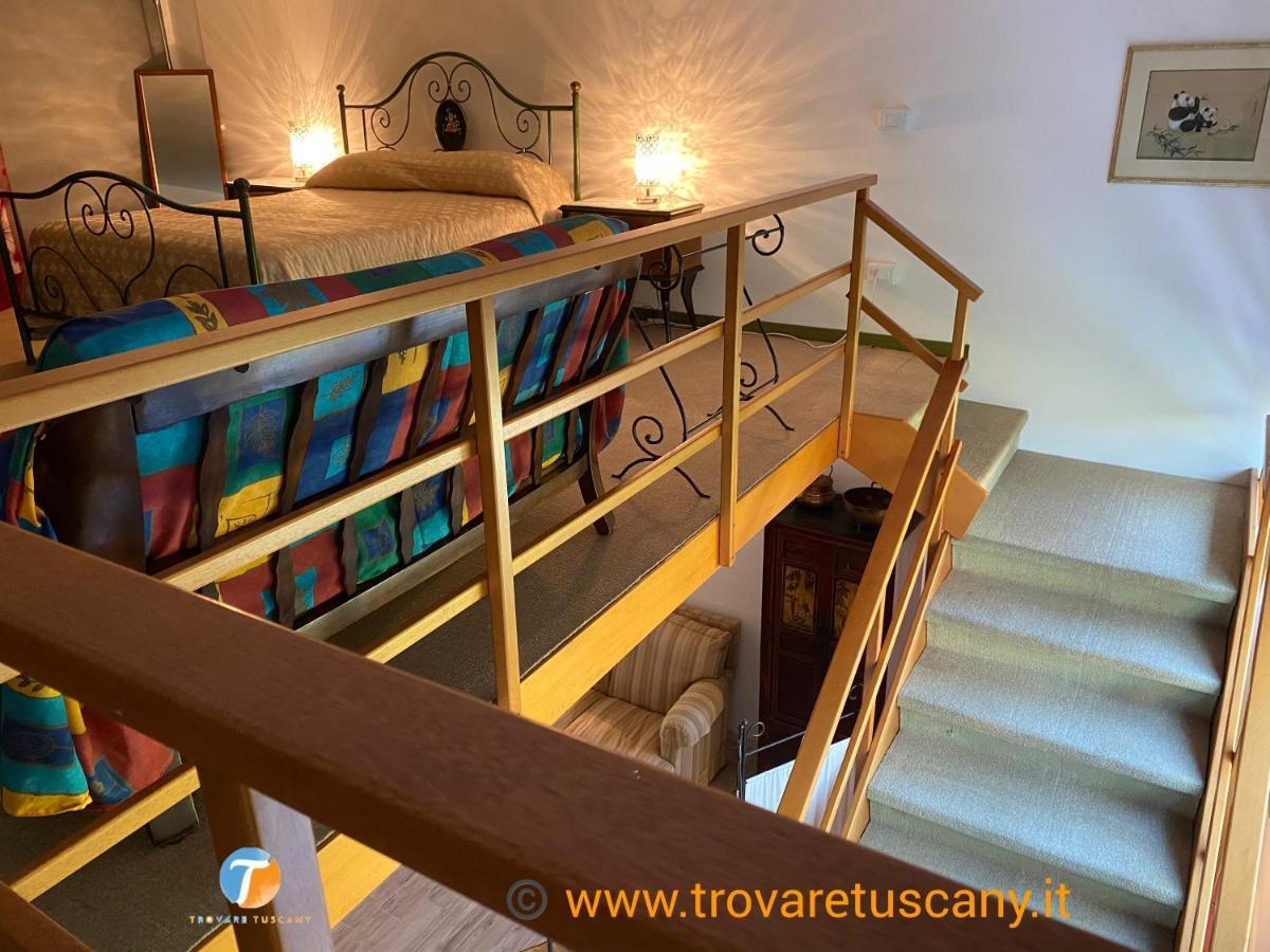 Lenzi'S Bottega And Gallery Suites Vicopisano Bagian luar foto