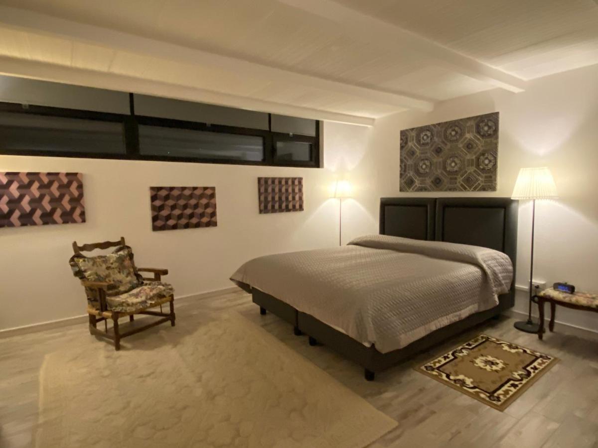 Lenzi'S Bottega And Gallery Suites Vicopisano Bagian luar foto